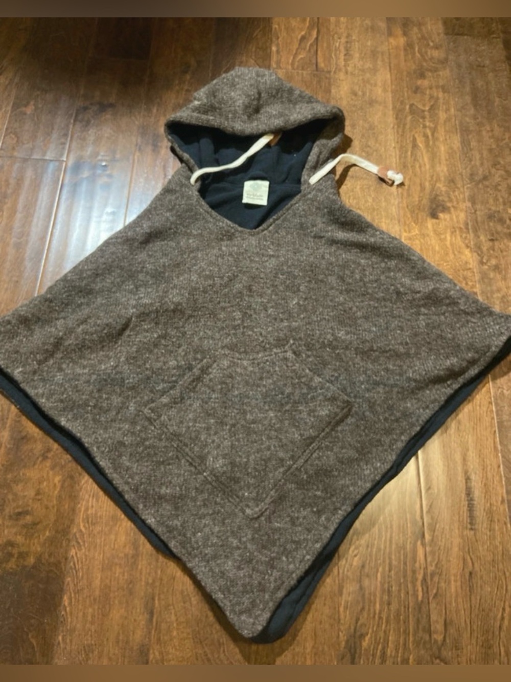 Virblatt wool poncho SZ OS poncho hoodie brown
